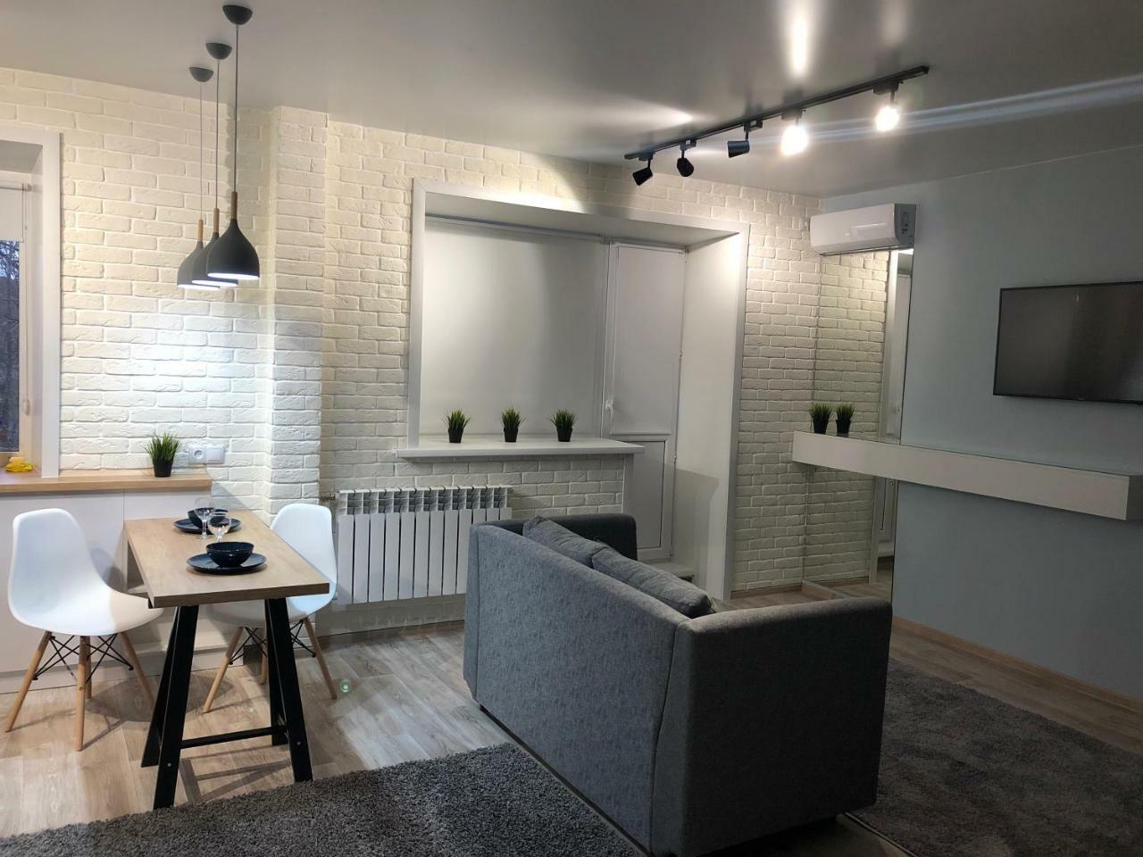 Студия "Loft" Lejlighed Pavlodar Eksteriør billede
